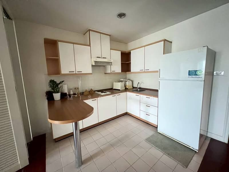 Baan Ploenchit, Bangkok, Soi Ruamrudee 2 Ploenchit Road, Lumphini, Pathum Wan, Bangkok, 1 Bedroom, 68 sqm, Condo For Sale, by Miss Nana, 500204231 - DDproperty.com