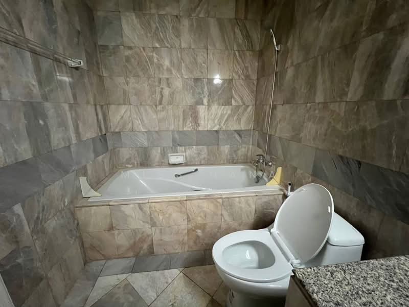 Baan Ploenchit : บ้าน เพลินจิต, กรุงเทพ, ซอยร่วมฤดี 2, ลุมพินี, ปทุมวัน, กรุงเทพ, 68 ตร.ม., คอนโด ขาย, โดย Miss Nana, 500204231 - DDproperty.com