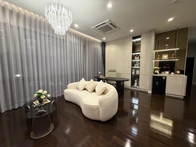 Grand Bangkok Boulevard Krungthepkritha, Bangkok, Srinakarin-Romklao Road, Khlong Sam Prawet, Lat Krabang, Bangkok, 5 Bedrooms, 604 sqm, Single Detached House For Sale, by Connex Property, 500204245 - DDproperty.com