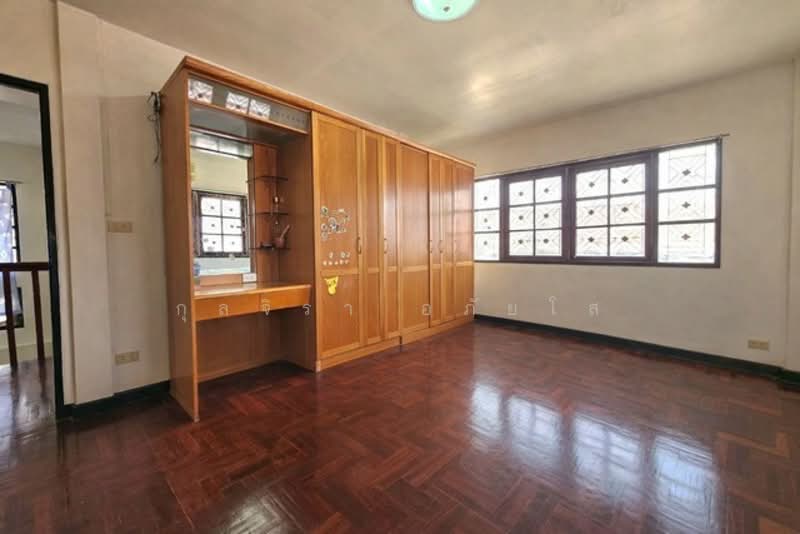 ไม่พบโครงการ, Bangkok, เคหะร่มเกล้า64, Khlong Song Ton Nun, Lat Krabang, Bangkok, 3 Bedrooms, 200 sqm, Single Detached House For Rent, by กุลจิรา อภัยโส, 500204248 - DDproperty.com