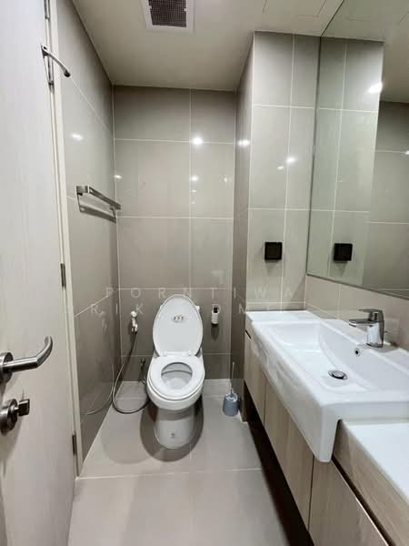 Noble Recole, Bangkok, 77 Soi Sukhumvit 19 Sukhumvit Road, Khlongtoei Nua, Watthana, Bangkok, 1 Bedroom, 35 sqm, Condo For Rent, by Porntiwa Srikoedmeesak, 500204261 - DDproperty.com