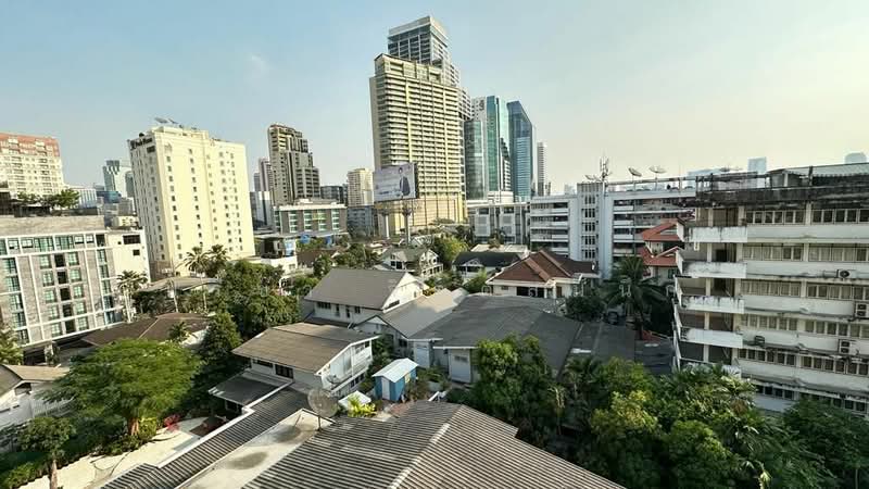 For Rent - Low-rise Apartment 3 beds around BTS Asoke, Bangkok
