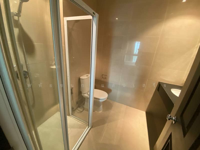 The Cadogan Private Residence, Bangkok, Soi Sukhumvit 39, Khlong Tan Nua, Watthana, Bangkok, 3 Bedrooms, 200 sqm, Condo For Rent, by หทัยชนก แสนเสร็จ, 500204295 - DDproperty.com