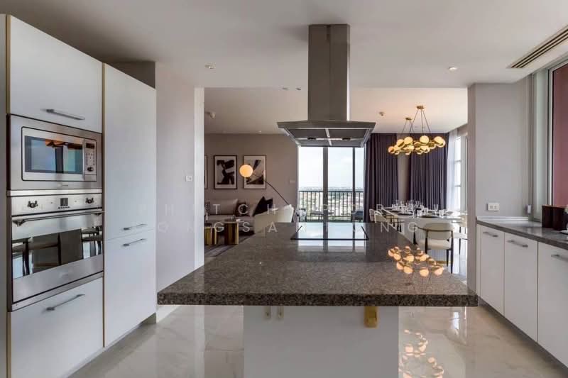 Fullerton Sukhumvit, Bangkok, Sukhumvit Road, Khlong Tan Nua, Watthana, Bangkok, 3 Bedrooms, 170 sqm, Condo For Rent, by Phitchaporn Kongsamrong, 500204322 - DDproperty.com