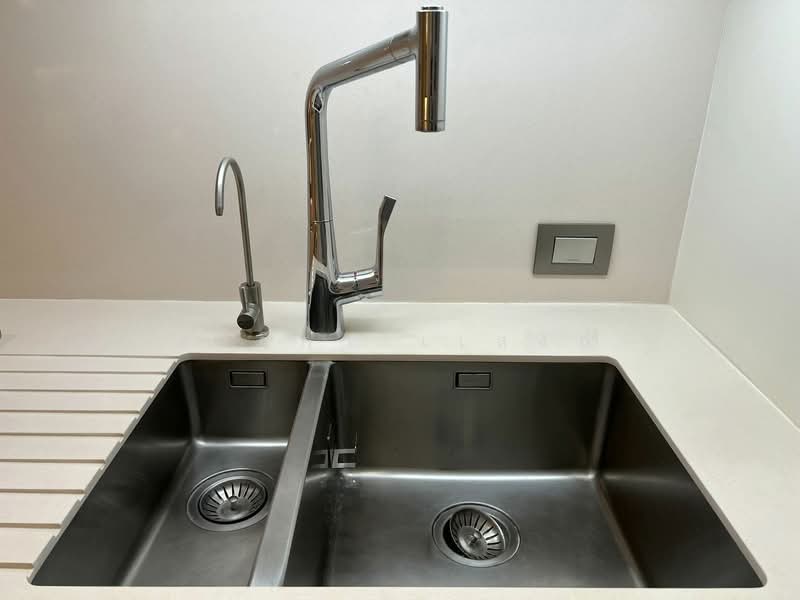 Sindhorn Residence, Bangkok, 54 Soi Ton Son, Lumphini, Pathum Wan, Bangkok, Studio, 40 sqm, Condo For Rent, by Sarika Saengkam, 500204326 - DDproperty.com