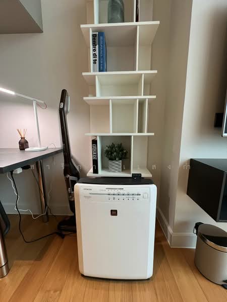 Sindhorn Residence, Bangkok, 54 Soi Ton Son, Lumphini, Pathum Wan, Bangkok, Studio, 40 sqm, Condo For Rent, by Sarika Saengkam, 500204326 - DDproperty.com