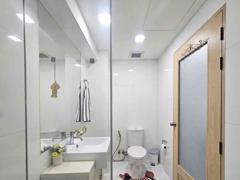 My Resort Bangkok, Bangkok, 1724 Petchaburi Road, Bang Kapi, Huai Khwang, Bangkok, 1 Bedroom, 52 sqm, Condo For Sale, by Laksana Chaichana, 500204330 - DDproperty.com