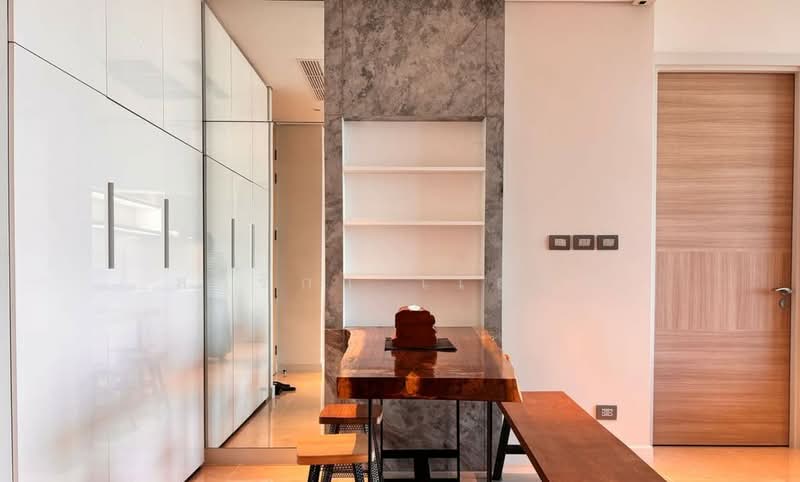 Sindhorn Residence, Bangkok, 54 Soi Ton Son, Lumphini, Pathum Wan, Bangkok, 2 Bedrooms, 110 sqm, Condo For Rent, by Sarika Saengkam, 500204343 - DDproperty.com