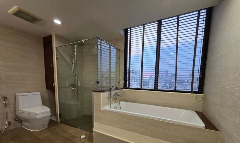 Sukhumvit Casa, Bangkok, Soi Sukhumvit 10, Khlong Toei, Khlong Toei, Bangkok, 2 Bedrooms, 150 sqm, Condo For Rent, by Sarika Saengkam, 500204359 - DDproperty.com