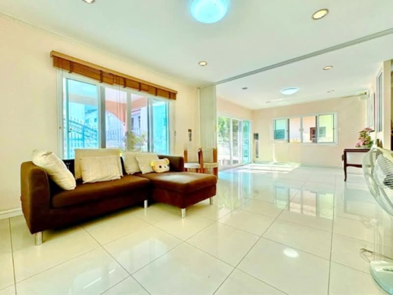 ไม่พบโครงการ, Bangkok, ศูนย์วิจัย-ห้วยขวาง, Bang Kapi, Huai Khwang, Bangkok, 4 Bedrooms, 800 sqm, Single Detached House For Rent, by ณัฐพงศ์ สุนทรอรุณ, 500204399 - DDproperty.com