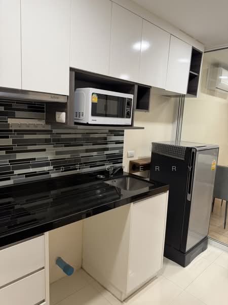 Chateau In Town Rama 8, Bangkok, Arun Amarin Road, Bang Yi Khan, Bang Phlat, Bangkok, 1 Bedroom, 32 sqm, Condo For Rent, by Tamita Kongsoithong, 500204406 - DDproperty.com