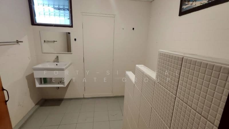 ให้เช่าบ้านเดี่ยว 3ชั้น 67ตรว., Bangkok, Samsen Nok, Huai Khwang, Bangkok, 4 Bedrooms, 360 sqm, Single Detached House For Rent, by Forty-Six Real Estate Group, 500204412 - DDproperty.com