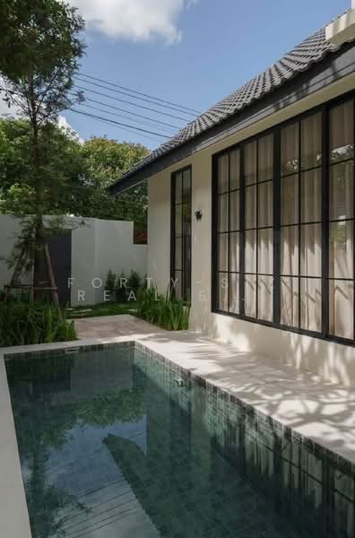 Pool Villa พฤกษาทอง บ้านหรูพร้อมอยู่!, Chiang Mai, San Phi Sua, Muang Chiang Mai, Chiang Mai, 5 Bedrooms, 300 sqm, Villa For Rent, by Forty-Six Real Estate Group, 500204414 - DDproperty.com
