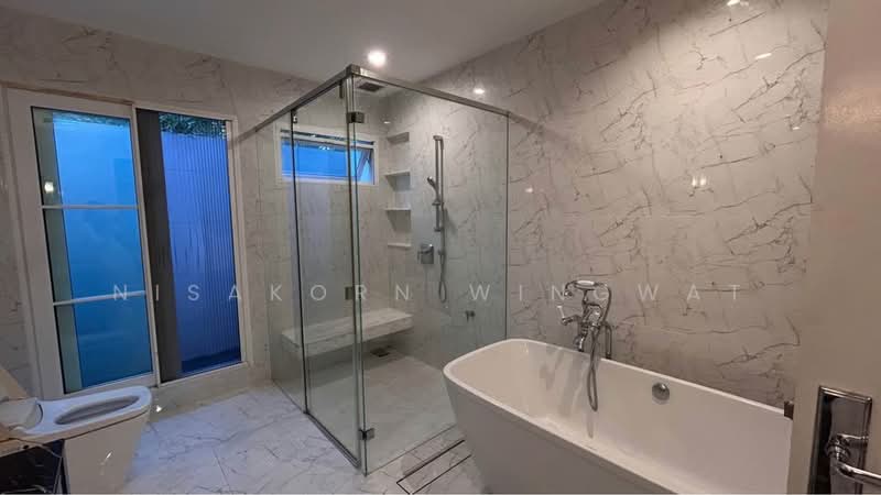 Nantawan Bangna Km.7, Samut Prakan, 98 Bangna-Trad Road, Bang Kaeo, Bang Plee, Samut Prakan, 4 Bedrooms, 333 sqm, Single Detached House For Rent, by Nisakorn Wingwat, 500204438 - DDproperty.com