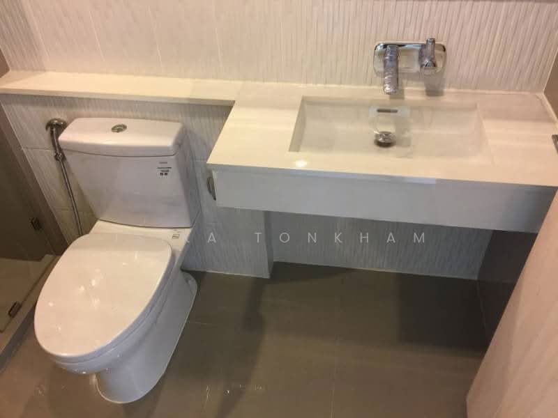 Rhythm Sukhumvit 42, Bangkok, Soi Sukhumvit 42, Sukhumvit Road, Phra Kanong, Khlong Toei, Bangkok, 1 Bedroom, 27 sqm, Condo For Rent, by Isika Tonkham, 500204456 - DDproperty.com