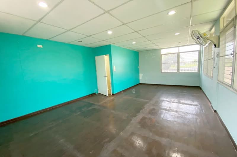 ขายที่ดิน 372 ตรว.พร้อม บ้าน 2ชั้น ถนนกรุงเทพกรีฑา - นักกีฬาแหลมทอง ใกล้มอร์เตอร์เวย์, Bangkok, ถนนกาญจนา, Thap Chang, Saphan Sung, Bangkok, , 1,488 sqm, Land For Sale, by คุณเอ, 500204484 - DDproperty.com