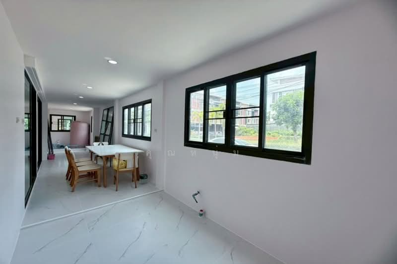 The Idol 2 Phetkasem 68 : ดิ ไอดอล 2 เพชรเกษม 68, Bangkok, เพชรเกษม, Bang Kae Nua, Bang Khae, Bangkok, 3 Bedrooms, 250 sqm, Townhouse For Sale, by คุณหนุ่ม, 500204490 - DDproperty.com