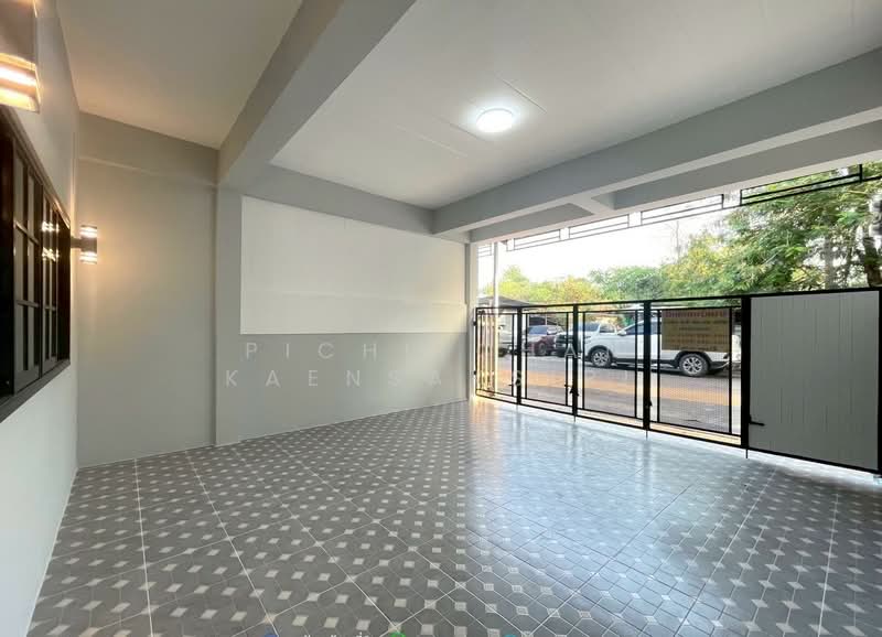 คลองสอง, ปทุมธานี, คลองสอง, คลองหลวง, ปทุมธานี, 77 ตร.ม., ทาวน์เฮ้าส์ ขาย, โดย Pichitchai Kaensaksiri, 500204492 - DDproperty.com