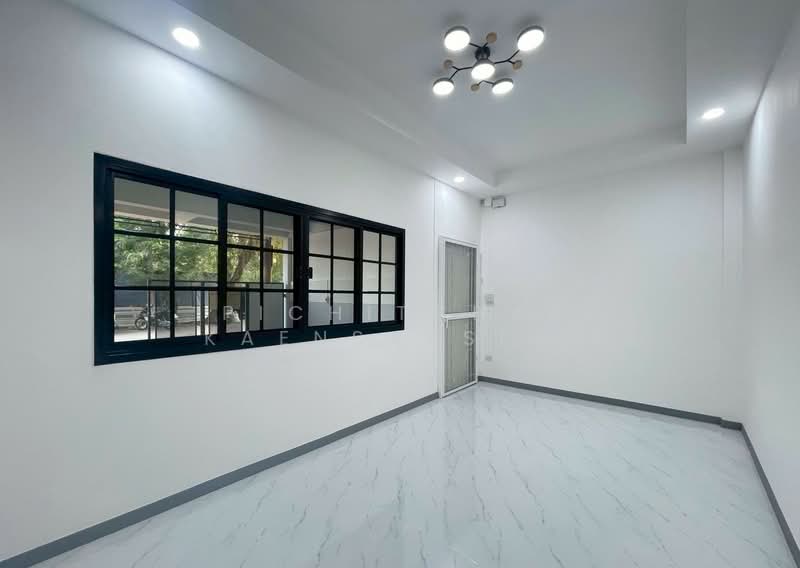 คลองสอง, Pathum Thani, Khlong Song, Khlong Luang, Pathum Thani, 4 Bedrooms, 77 sqm, Townhouse For Sale, by Pichitchai Kaensaksiri, 500204492 - DDproperty.com