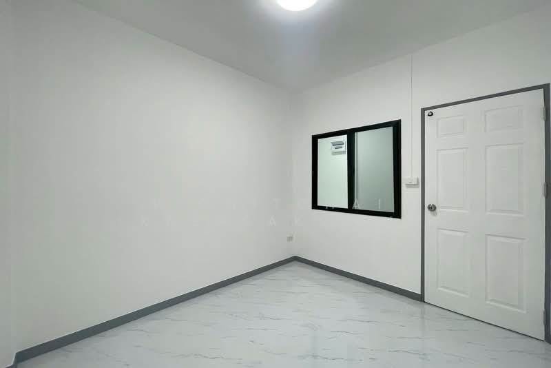 คลองสอง, Pathum Thani, Khlong Song, Khlong Luang, Pathum Thani, 4 Bedrooms, 77 sqm, Townhouse For Sale, by Pichitchai Kaensaksiri, 500204492 - DDproperty.com