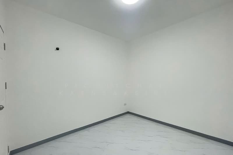 คลองสอง, Pathum Thani, Khlong Song, Khlong Luang, Pathum Thani, 4 Bedrooms, 77 sqm, Townhouse For Sale, by Pichitchai Kaensaksiri, 500204492 - DDproperty.com