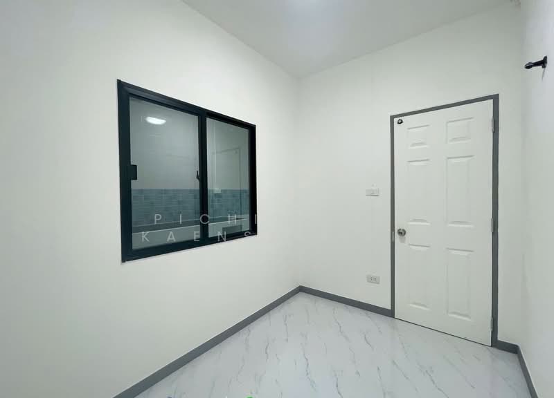 คลองสอง, Pathum Thani, Khlong Song, Khlong Luang, Pathum Thani, 4 Bedrooms, 77 sqm, Townhouse For Sale, by Pichitchai Kaensaksiri, 500204492 - DDproperty.com