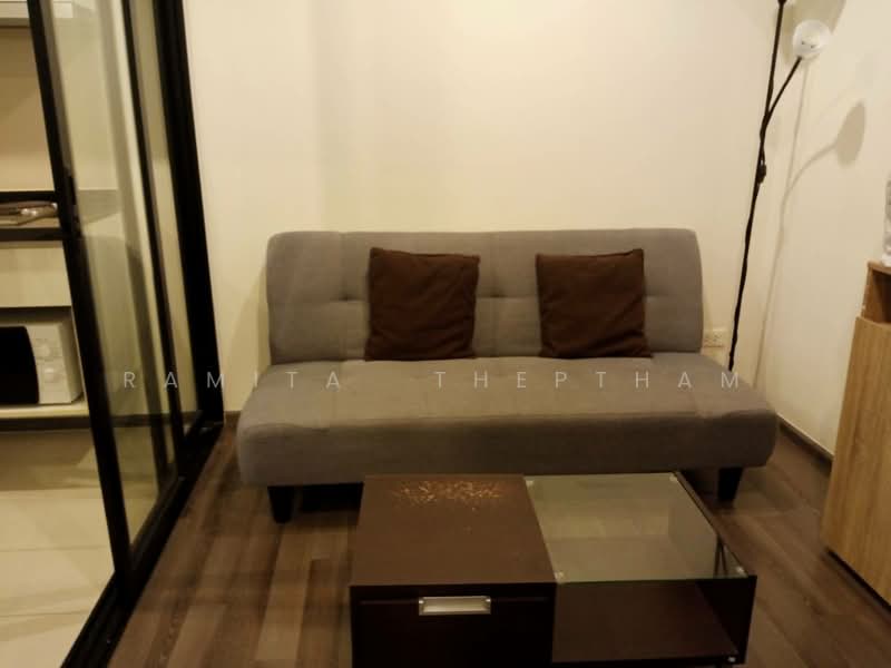 The Base Park East Sukhumvit 77, Bangkok, 99 Soi Pridi Banomyong 2, Phra Kanong Nua, Watthana, Bangkok, 1 Bedroom, 30 sqm, Condo For Rent, by Ramita  Theptham, 500204509 - DDproperty.com