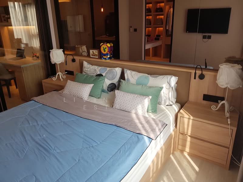 Life Asoke, Bangkok, Asoke-Dindang Road, Bang Kapi, Huai Khwang, Bangkok, 1 Bedroom, 36 sqm, Condo For Rent, by Living Real Estates, 500204611 - DDproperty.com