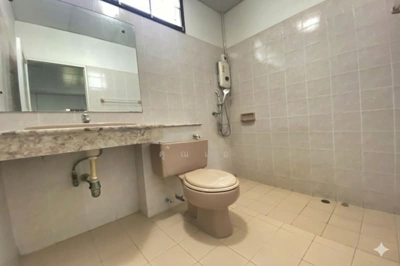 Sirin House Rattanathibet, Nonthaburi, Soi Moo Ban Sirin House, Sai Ma, Muang Nonthaburi, Nonthaburi, 3 Bedrooms, 300 sqm, Townhouse For Sale, by คุณเอ, 500204615 - DDproperty.com