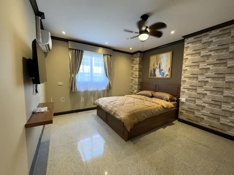 Royal Hill Resort, Chon Buri (Pattaya), 154 Thappraya Rd, Nong Pru, Bang Lamung (Pattaya), Chon Buri (Pattaya), 2 Bedrooms, 123 sqm, Condo For Sale, by PLC real estate, 500204649 - DDproperty.com