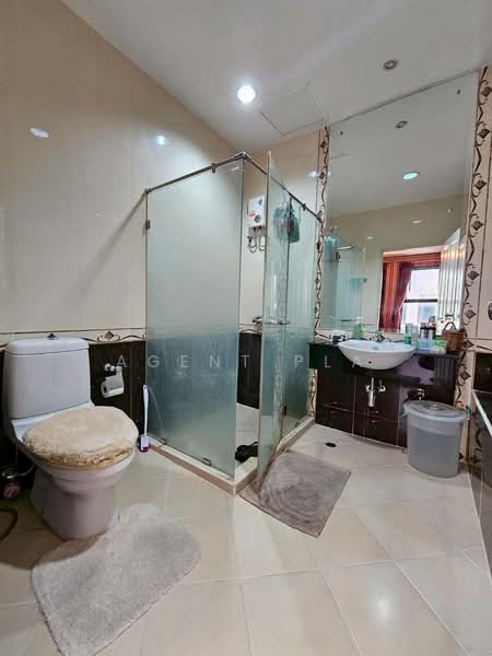 Baan Klang Krung Office Park Bangna, Bangkok, Soi Ban Klang Krung Village Office Park, Bang Na, Bang Na, Bangkok, 3 Bedrooms, 174 sqm, Townhouse For Sale, by Agent Pla, 500204650 - DDproperty.com