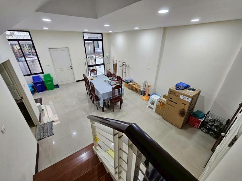 Baan Klang Krung Office Park Bangna : บ้านกลางกรุง ออฟฟิศ พาร์ค บางนา, กรุงเทพ, ซอย หมู่บ้านบ้านกลางกรุงออฟฟิตปาร์ค, บางนา, บางนา, กรุงเทพ, 174 ตร.ม., ทาวน์เฮ้าส์ ขาย, โดย Agent Pla, 500204650 - DDproperty.com