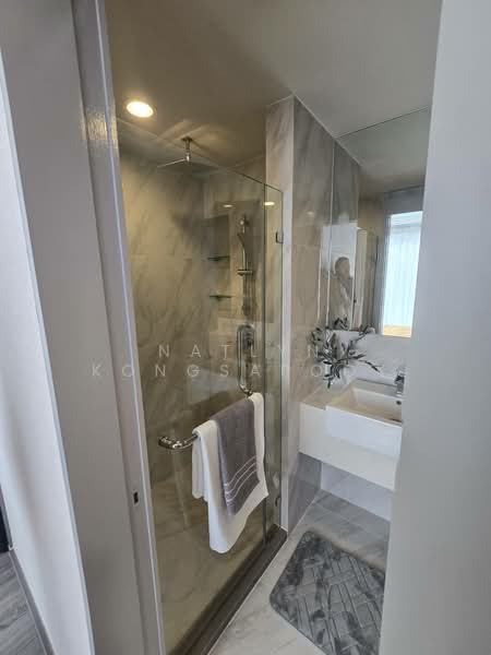 IDEO Mobi Sukhumvit 40, Bangkok, Soi Sukhumvit 40, Phra Kanong, Khlong Toei, Bangkok, 1 Bedroom, 35 sqm, Condo For Rent, by Natlyn Kongsapook, 500204662 - DDproperty.com