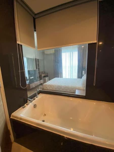 Rhythm Sukhumvit 50, Bangkok, 8 Sukhumvit 50, Sukhumvit Road, Phra Kanong, Khlong Toei, Bangkok, 1 Bedroom, 46 sqm, Condo For Rent, by Sunitra Sachdev, 500204674 - DDproperty.com