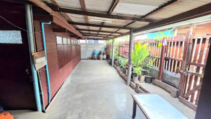 ขาย - บ้านเดี่ยว 2 หลัง พร้อมห้องเช่า 82 ตร.วา สำโรงกลาง, สมุทรปราการ