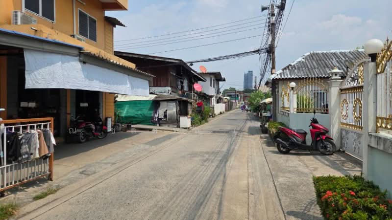 ขาย - บ้านเดี่ยว 2 หลัง พร้อมห้องเช่า 82 ตร.วา สำโรงกลาง, สมุทรปราการ
