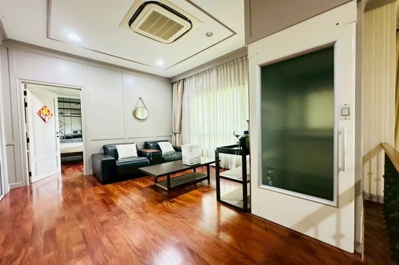 Granada Pinklao-Phetkasem, Bangkok, Kanjanapisek Bang Khae, Bang Kae Nua, Bang Khae, Bangkok, 5 Bedrooms, 215 sqm, Single Detached House For Sale, by คุณปอย, 500204707 - DDproperty.com