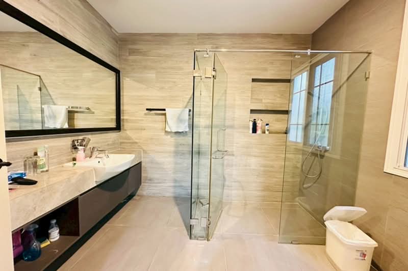 Granada Pinklao-Phetkasem, Bangkok, Kanjanapisek Bang Khae, Bang Kae Nua, Bang Khae, Bangkok, 5 Bedrooms, 215 sqm, Single Detached House For Sale, by คุณปอย, 500204707 - DDproperty.com