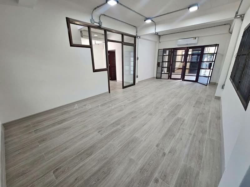 ให้เช่าบ้านเดี่ยวรีโนเวท พื้นที่ใหญ่ ใกล้บีทีเอสแบริ่ง สุขุมวิท 107 (SPSP649), กรุงเทพ, สุขุมวิท107, บางนาใต้, บางนา, กรุงเทพ, 200 ตร.ม., บ้านเดี่ยว ให้เช่า, โดย Agent Pla, 500204721 - DDproperty.com