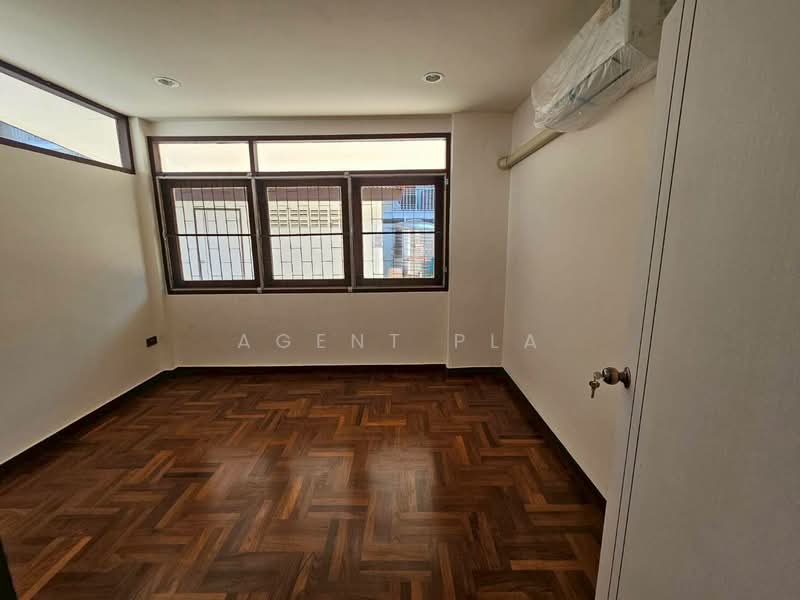 For RENT Renovated Detached House near BTS Bearing, Sukhumvit 107 (SPSP649), Bangkok, สุขุมวิท107, Bang Na Tai, Bang Na, Bangkok, 7 Bedrooms, 200 sqm, Single Detached House For Rent, by Agent Pla, 500204721 - DDproperty.com