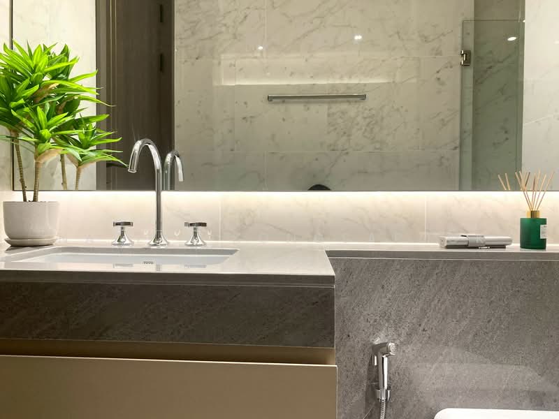 Tonson One Residence, Bangkok, Soi Tonson, Ploenchit Road, Lumphini, Pathum Wan, Bangkok, 2 Bedrooms, 108 sqm, Condo For Rent, by Natlyn Kongsapook, 500204737 - DDproperty.com