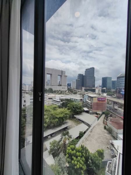 Mazarine Ratchayothin, Bangkok, Soi Phahonyothin 30, Phahonyothin Road, Chan Kasem, Chatuchak, Bangkok, 2 Bedrooms, 49 sqm, Condo For Rent, by Living Real Estates, 500204744 - DDproperty.com