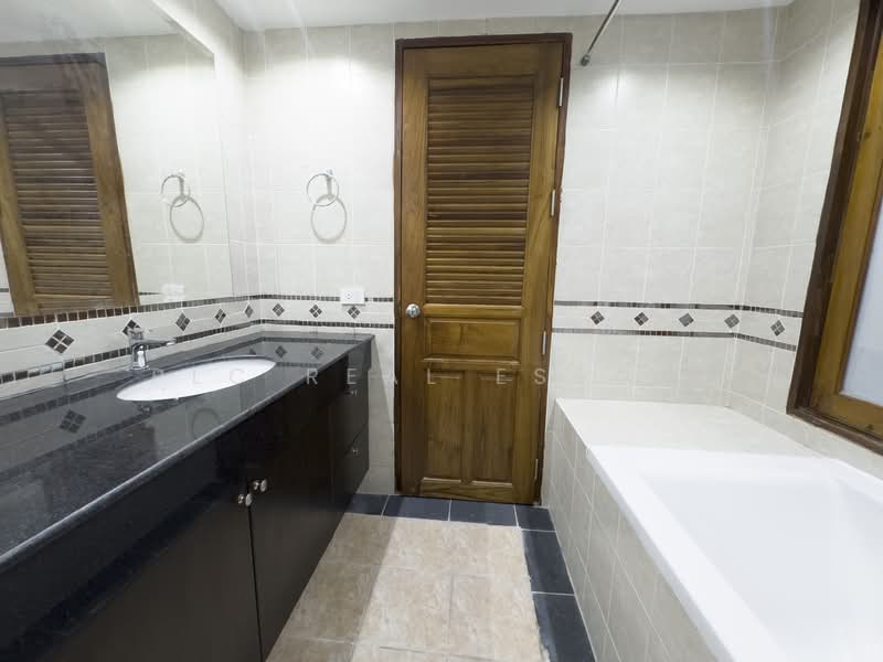 Royal Hill Resort, Chon Buri (Pattaya), 154 Thappraya Rd, Nong Pru, Bang Lamung (Pattaya), Chon Buri (Pattaya), 2 Bedrooms, 136 sqm, Condo For Sale, by PLC real estate, 500204745 - DDproperty.com