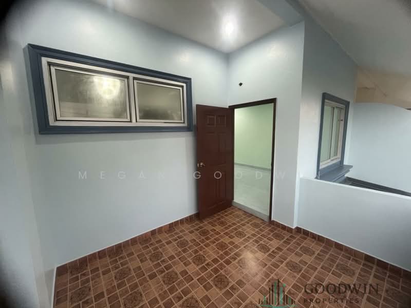 Suwattana Garden Home, Chon Buri (Pattaya), Soi nernplubwan, Nong Pru, Bang Lamung (Pattaya), Chon Buri (Pattaya), 2 Bedrooms, 120 sqm, Townhouse For Sale, by Megan Goodwin, 500204781 - DDproperty.com