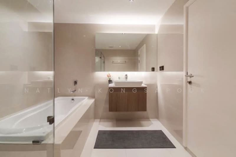 Vtara Sukhumvit 36, Bangkok, 118 Soi Saen Sabai, Phra Kanong, Khlong Toei, Bangkok, 2 Bedrooms, 60 sqm, Condo For Rent, by Natlyn Kongsapook, 500204786 - DDproperty.com