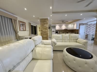 ขาย - Rungfa Condominium : รุ่งฟ้า คอนโดมิเนียม, ชลบุรี