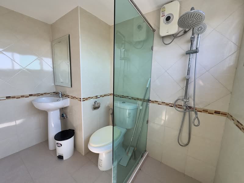 Rungfa Condominium, Chon Buri (Pattaya), Nong Pru, Bang Lamung (Pattaya), Chon Buri (Pattaya), 2 Bedrooms, 146 sqm, Condo For Sale, by PLC real estate, 500204788 - DDproperty.com