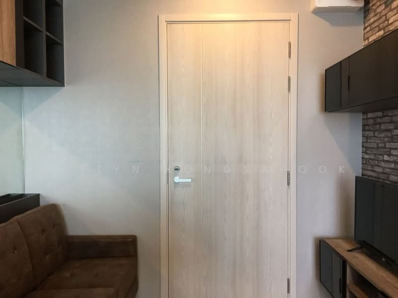 Life Asoke, Bangkok, Asoke-Dindang Road, Bang Kapi, Huai Khwang, Bangkok, 1 Bedroom, 30 sqm, Condo For Sale, by Natlyn Kongsapook, 500204795 - DDproperty.com