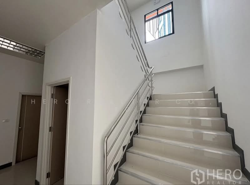 For rent Free Zone Factory 1288 sqm in Purple Zone Bang Pakong Chachoengsao HRE00443, Chachoengsao, Tha Kham, Bang Pakong, Chachoengsao, , 1,288 sqm, Warehouse/Factory For Rent, by Hero Realtor Co., Ltd., 500204809 - DDproperty.com