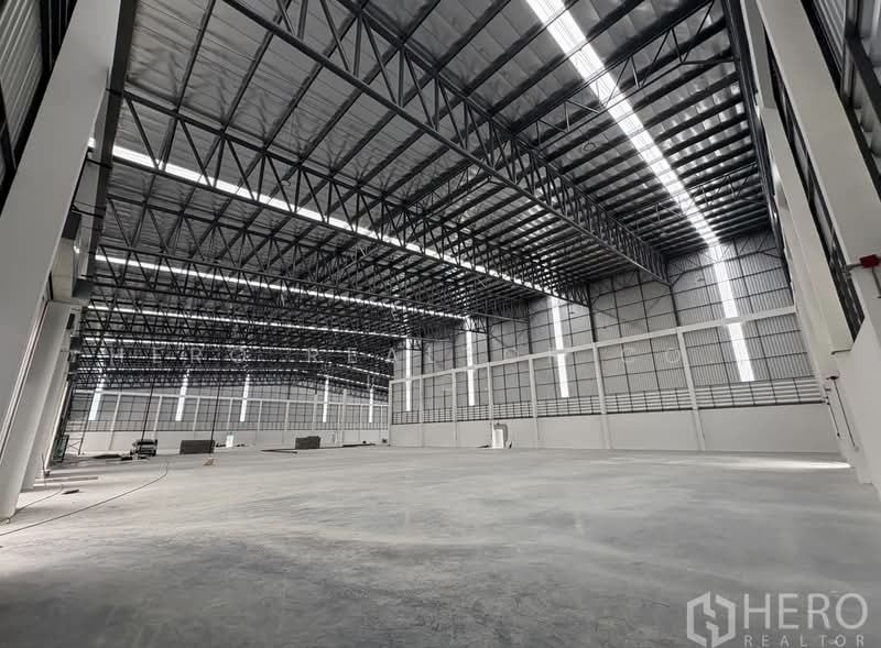 For rent Free Zone Factory 1288 sqm in Purple Zone Bang Pakong Chachoengsao HRE00443, Chachoengsao, Tha Kham, Bang Pakong, Chachoengsao, , 1,288 sqm, Warehouse/Factory For Rent, by Hero Realtor Co., Ltd., 500204809 - DDproperty.com